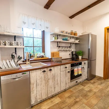 Rybaczowka Luknajno בית נופש Mikołajki